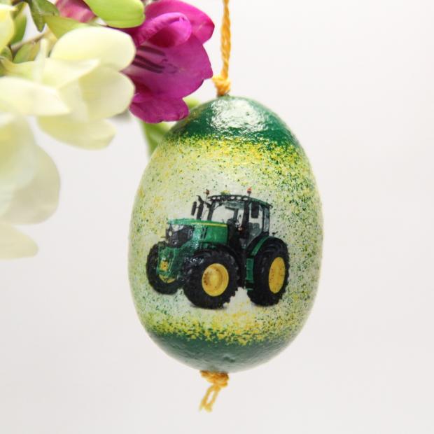 Húsvéti tojás - John Deere Traktor logóval
